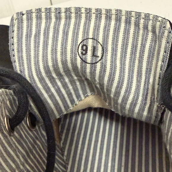 ROOTS  Men’s Black Suede Lace-Up Chukka Boots - Picture 5 of 5